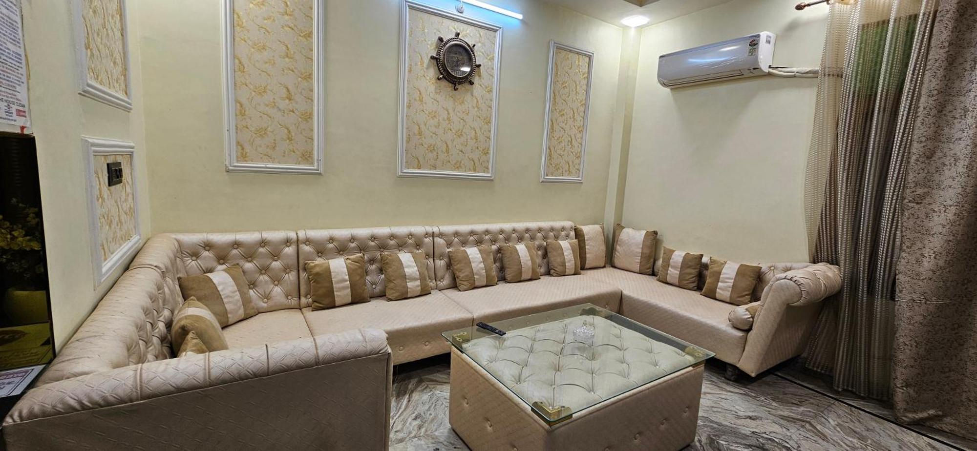 Blessing'S Home Stay 5 Bedrooms Luxury Villa Exquisite 5 Bedroom Villa Ideal Family Home Stay With Spacious Living 러크나우 외부 사진
